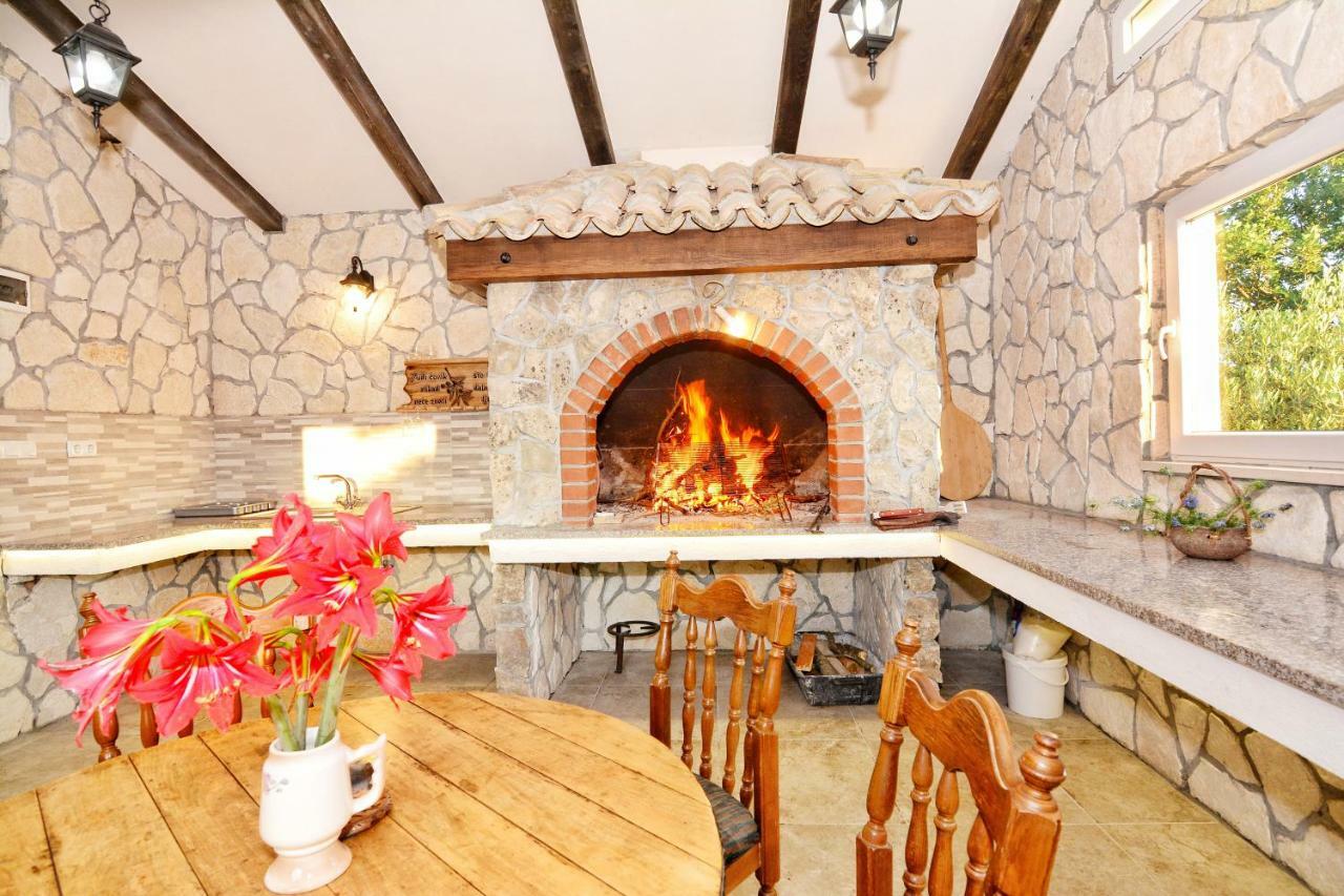 Stone House Vodice Villa Buitenkant foto