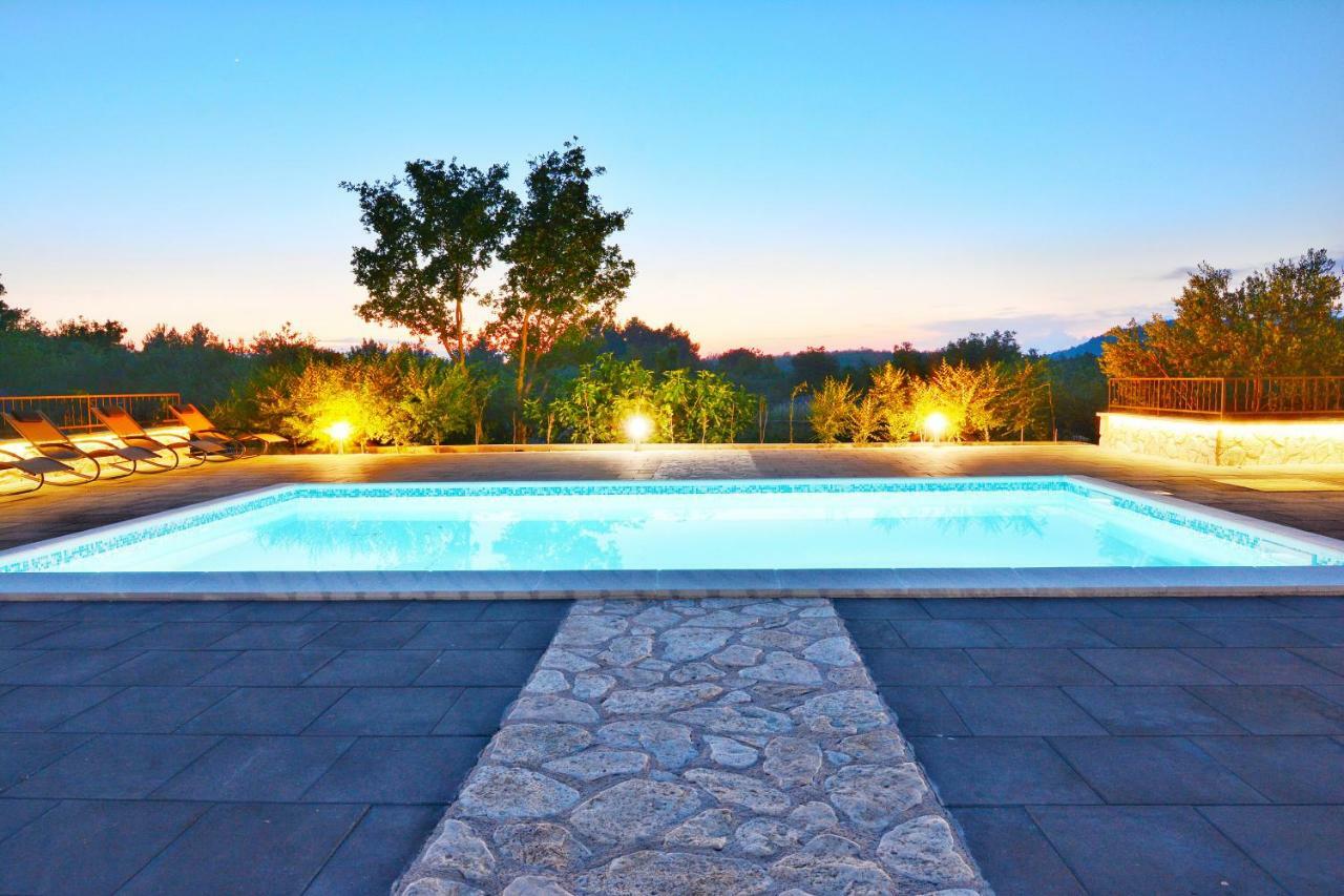 Stone House Vodice Villa Buitenkant foto